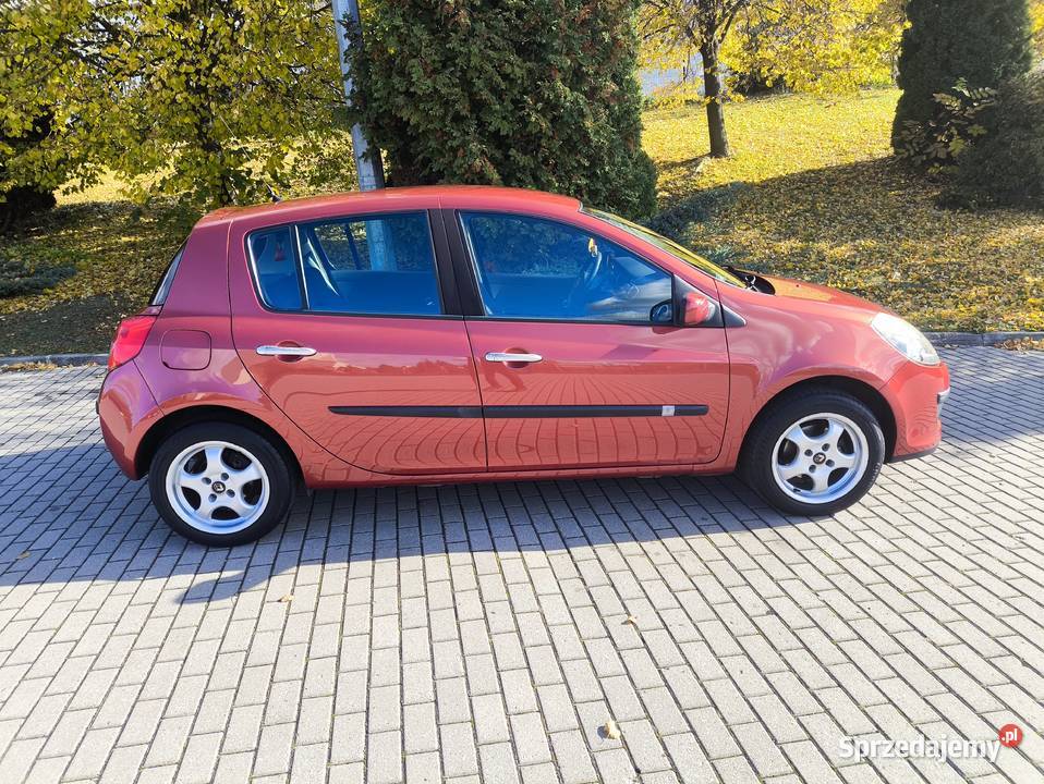 Renault Clio 16 Benzyna 110 koni 5 Drzwi Chełm