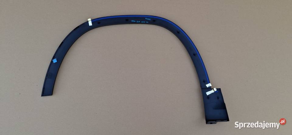 MERCEDES GLA W247 LISTWA NAKŁADKA BŁOTNIKA PRAWY