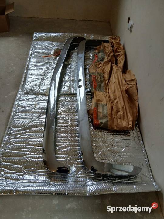 Nowe oryginalne zderzaki do Fiat 125 Special I Kraśnik