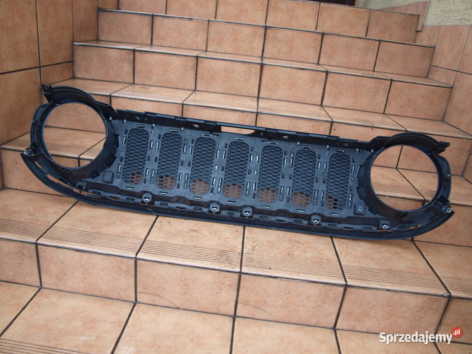 Jeep Renegade grill chrom atrapa przód 2014 Kalisz