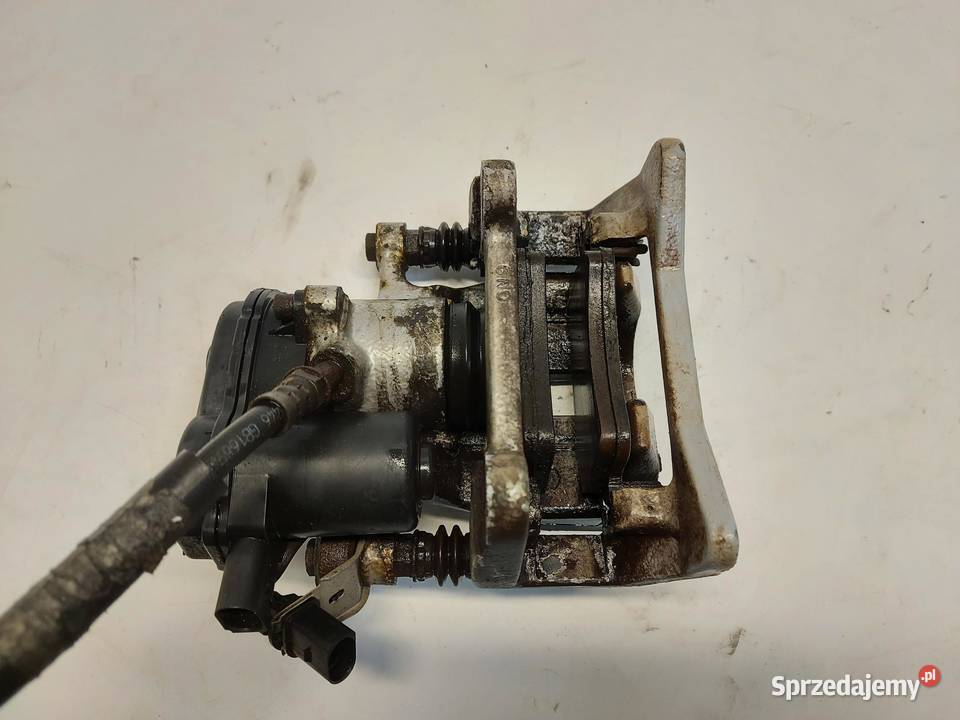 PORSCHE MACAN S 95B Zacisk hamulcowy tył lewy