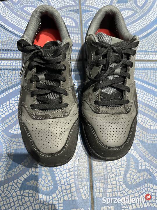 Buty strauss inna wielkopolskie Konin