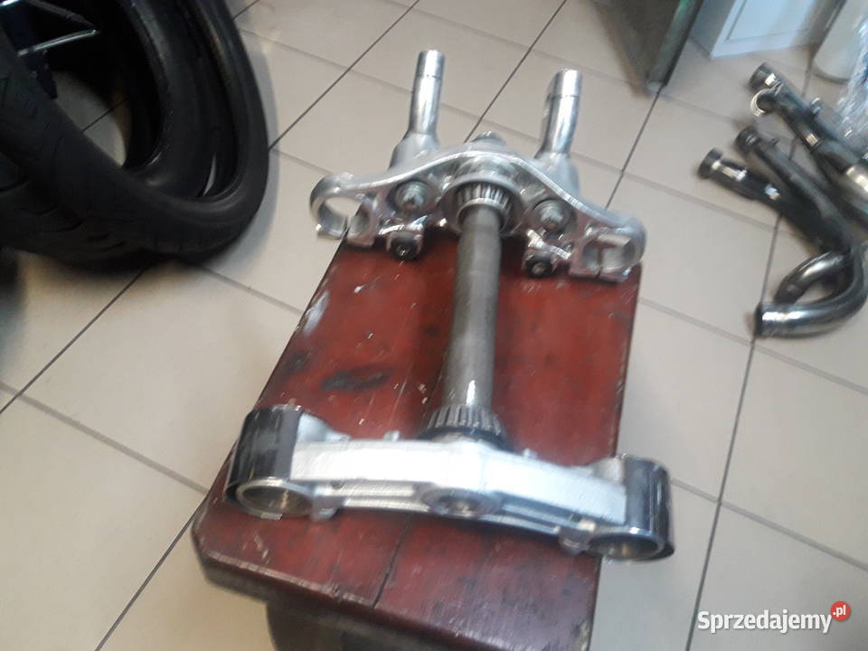 Półka kompletna z riserami Virago XV małopolskie Jawiszowice