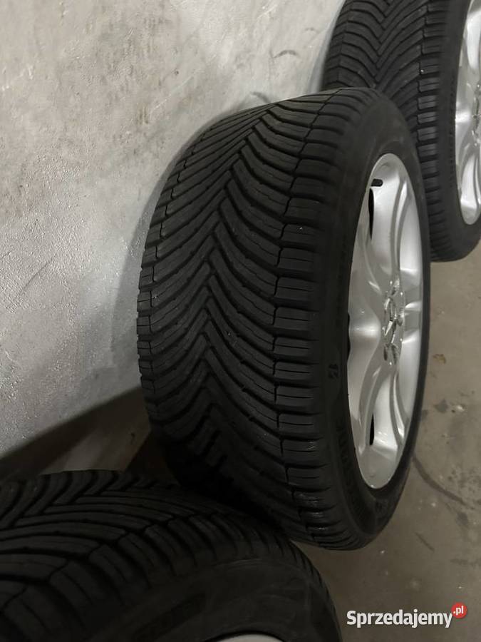 Mercedes W211 oryginalne alufelgi 17 nowe opony Narama sprzedam