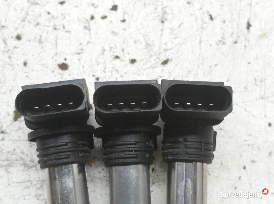 CEWKA ZAPŁONOWA KPL 3 0986221047 12 B Skoda