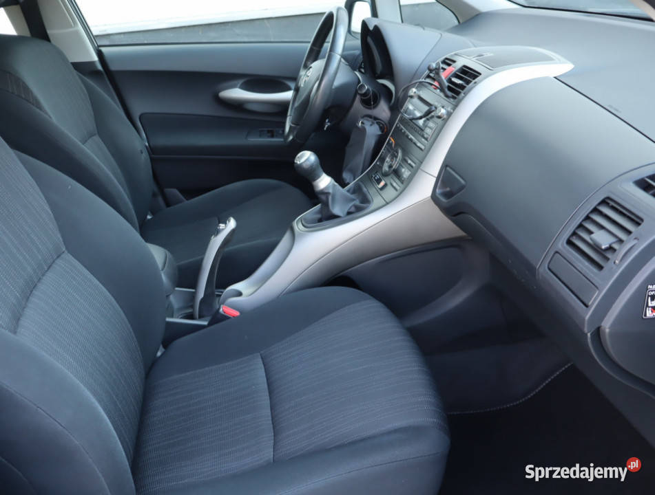 Toyota Auris 16 Dual VVTi radio Łódź