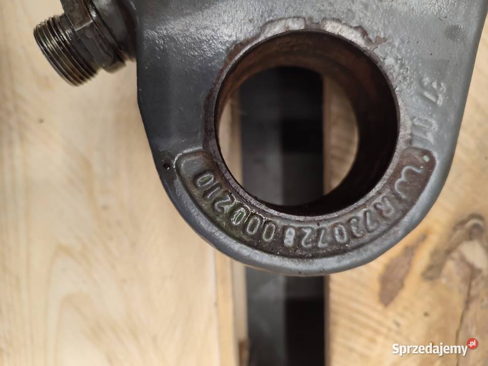 Siłownik tylnego podnośnika R730728000210 FENDT Wilkowo