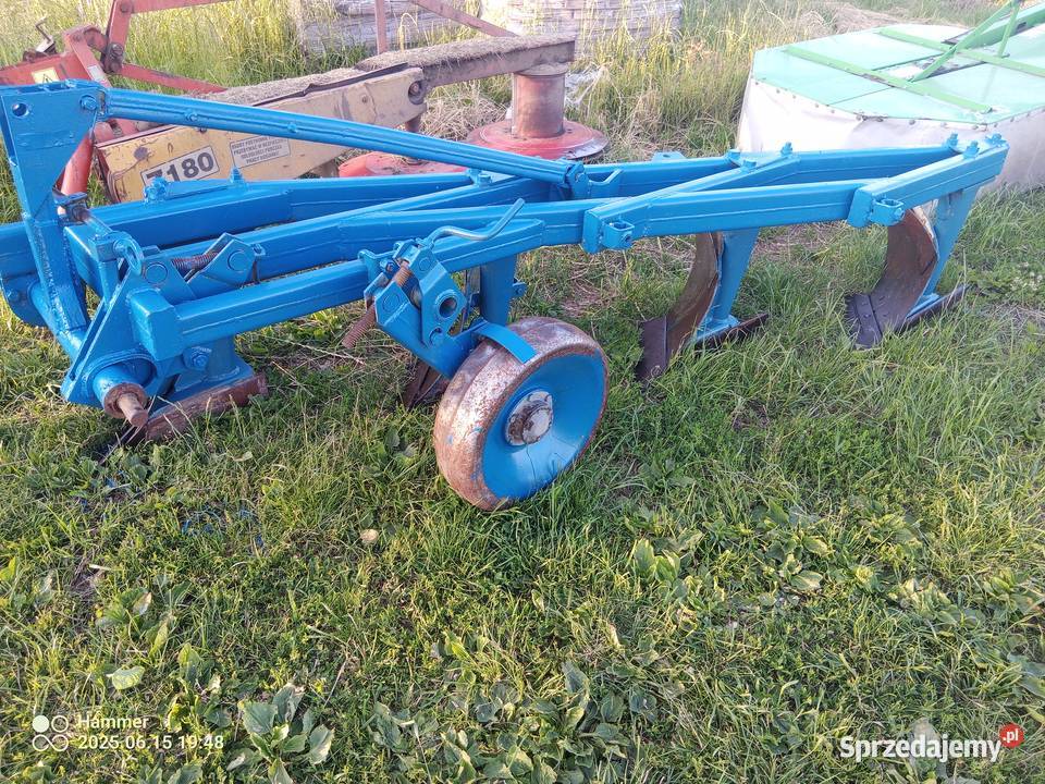 Pług 4 skibowy Ciechanów sprzedam
