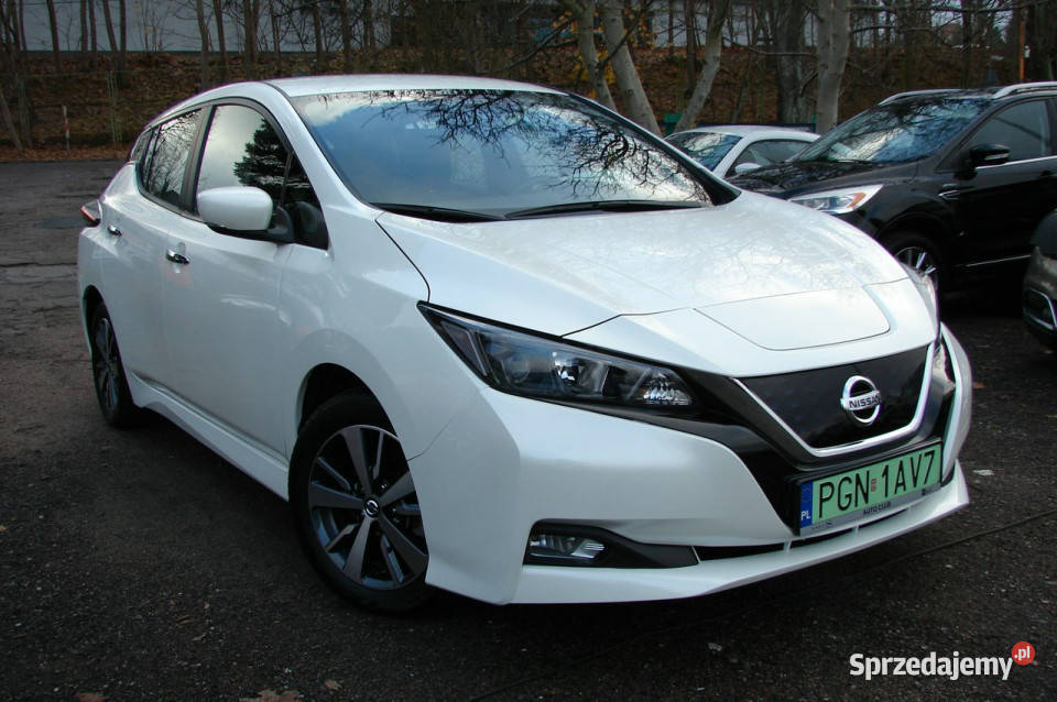 Nissan Leaf 150 40 KWh Automat Bogata Wersja bluetooth Piła