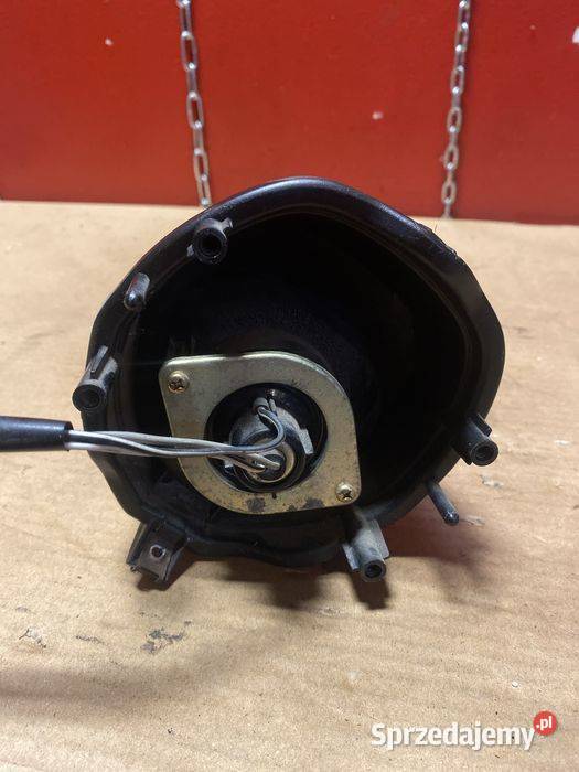 Suzuki GSXF 600 lampa tylna B935