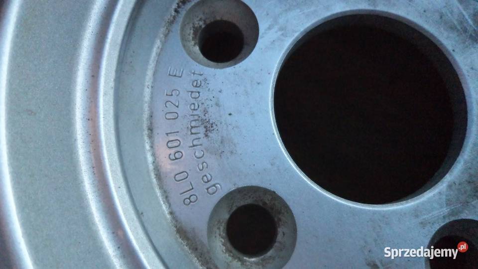 AUDI A3 8L FELGA ALUMINIOWA 15 ET38 6J Raczyn