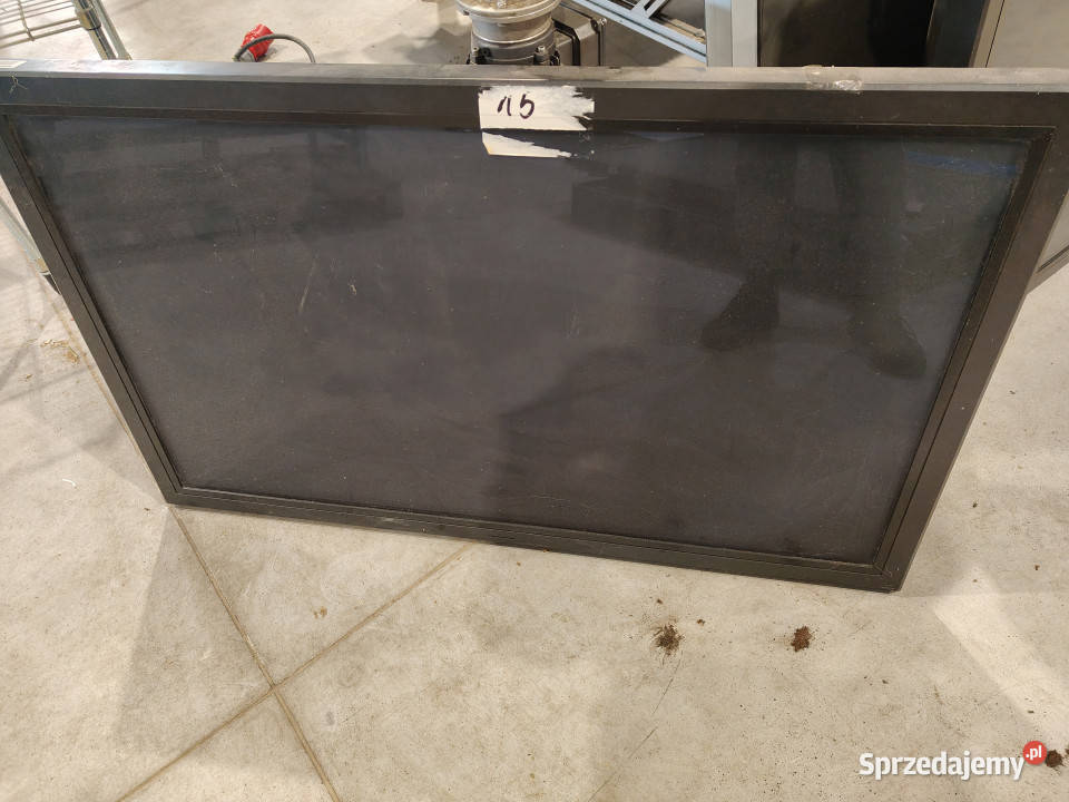 Pakiet czterech przemysłowych ekranów 3x nieuszkodzony