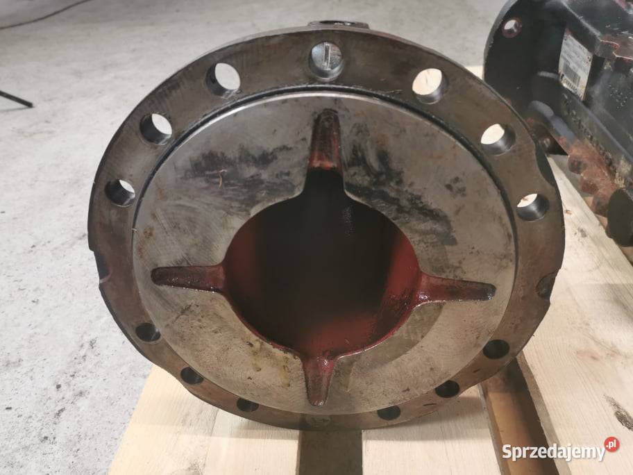 Pochwa mostu Deutzfahr 266 Agrovector Carraro Rolnictwo wielkopolskie Wilkowo
