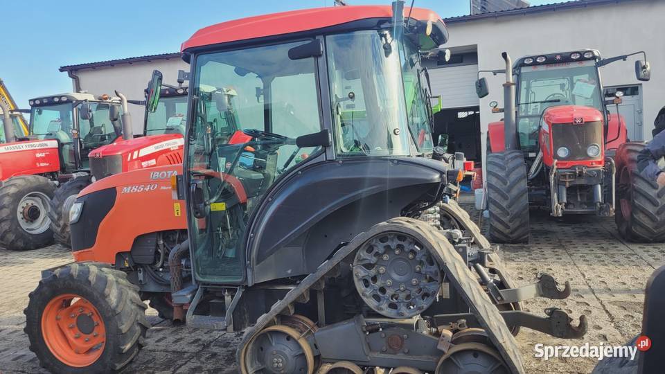 Ciągnik sadowniczy Kubota M8540 na gąsiennicach podkarpackie Zaklików