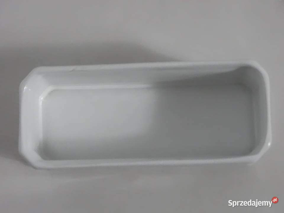 Elegancki biały pojemnik ceramiczny Świecznik