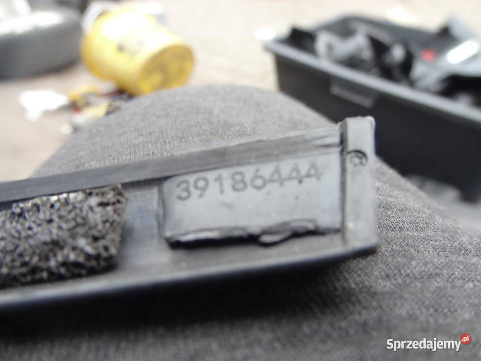 LISTWA ZGARNIAJĄCA OPEL INSIGNIA B 39186444 22R wielkopolskie