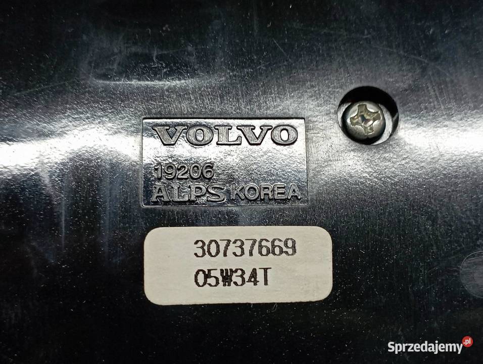 PANEL NAWIEWU 30737669 Volvo V50 I 20042012