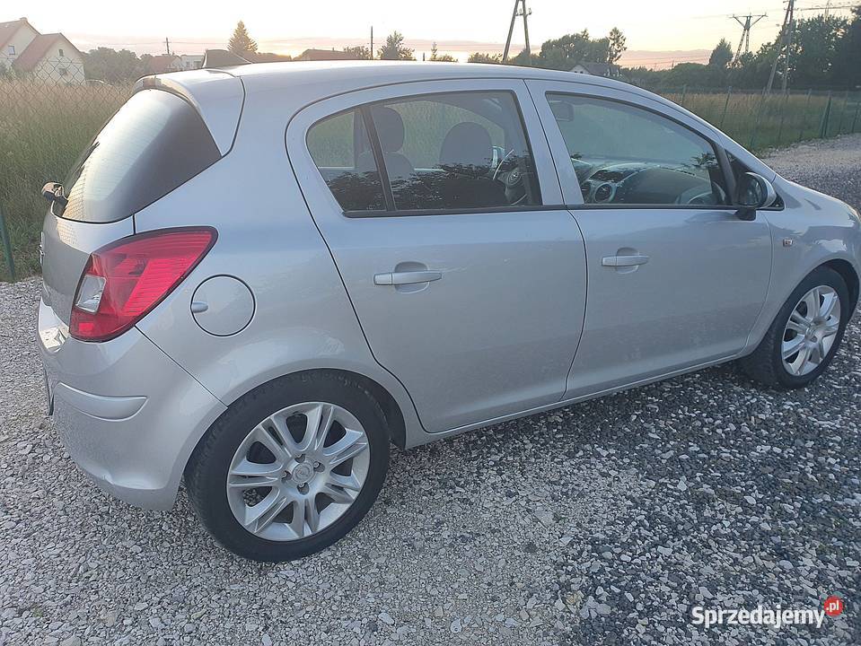 OPEL CORSA 12 BENZYNA 2008 centralny zamek małopolskie Łęg Tarnowski
