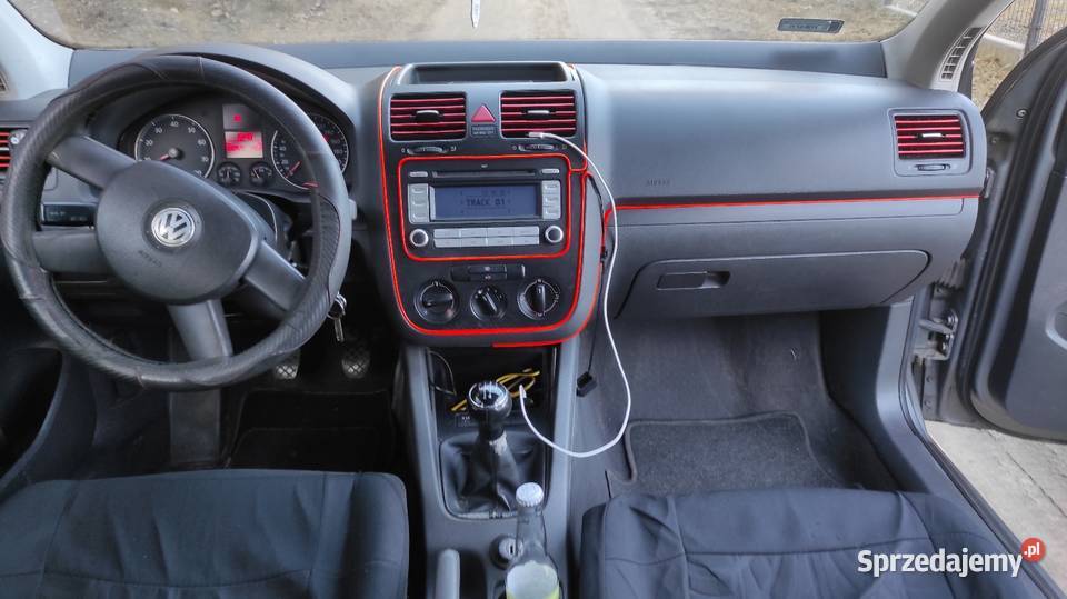 Volkswagen Golf 2004 14 fsi reflektory ksenonowe Chodzież