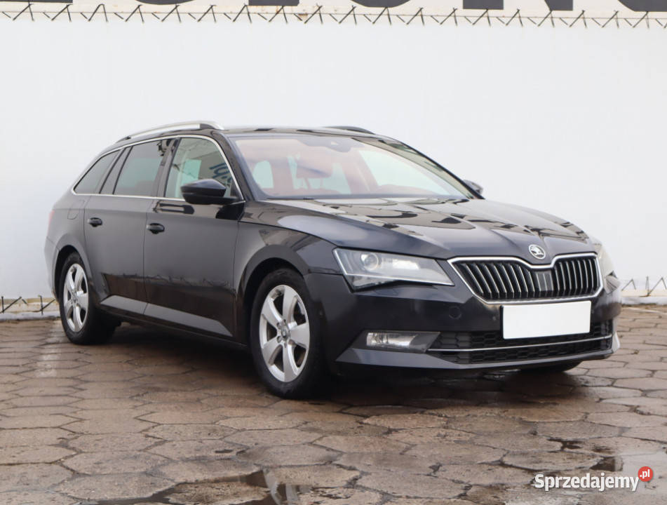 Skoda Superb 16 TDI nawigacja Łódź