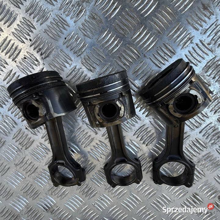 Tłok z korbowodem Hyundai ix35 2013 D4FD 17 CRDI osobowe Barłogi