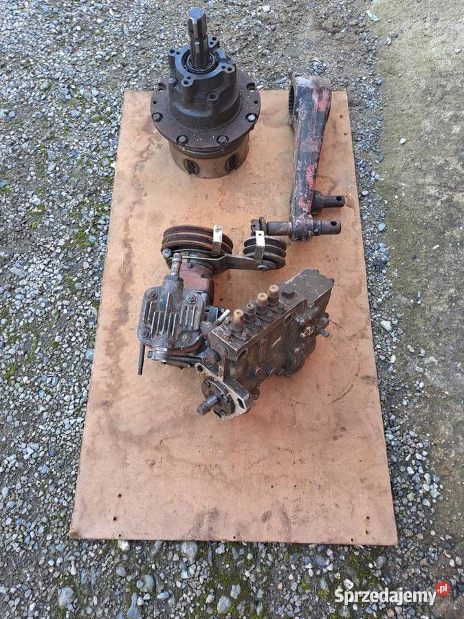Części Ursus c 385 u 914 pompa wtryskowa Dzierżoniów