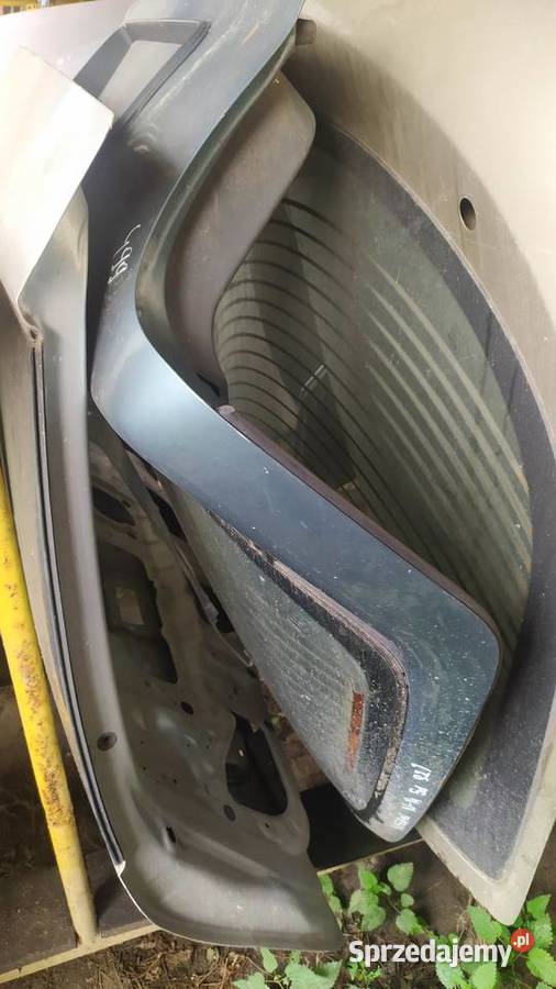 NISSAN SUNNY N14 KLAPA Z SZYBĄ Wrocław