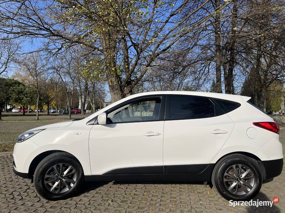 HYUNDAI iX35 16 BENZYNA 2015 PRZEBIEG 84 świętokrzyskie Ostrowiec Świętokrzyski