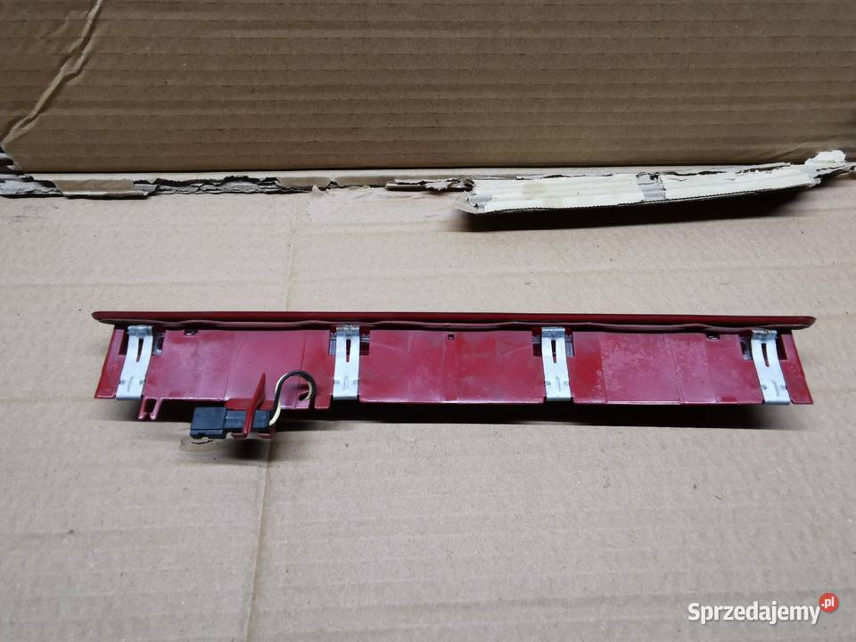 Trzecie światło stopu opel Astra j 4 IV hb gm Rok produkcji 2012 Sieraków