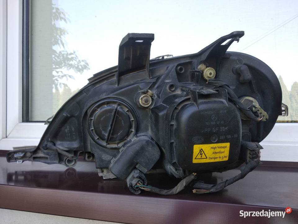 Mercedes ML W163 LIFT lampa przednia prawa łódzkie Sieradz