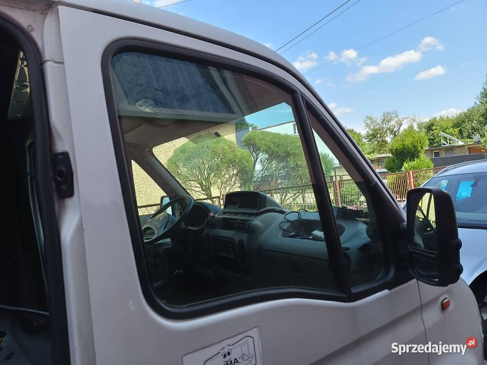 Renault Master 2 II 9810 szyba drzwi pasażera Boczne (drzwi) Częstochowa