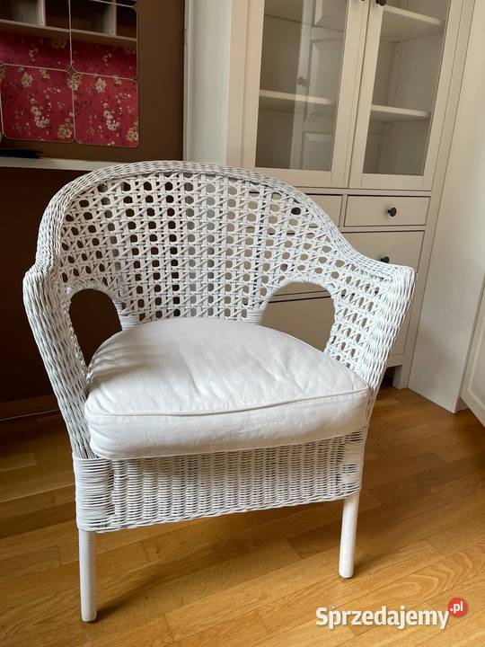 Fotel IKEA Finntorp rattanowy z poduszką