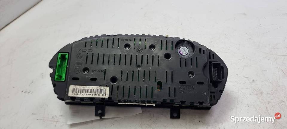 LICZNIK ZEGAR SKODA FABIA 641919860C osobowe Pozostałe kujawsko-pomorskie sprzedam