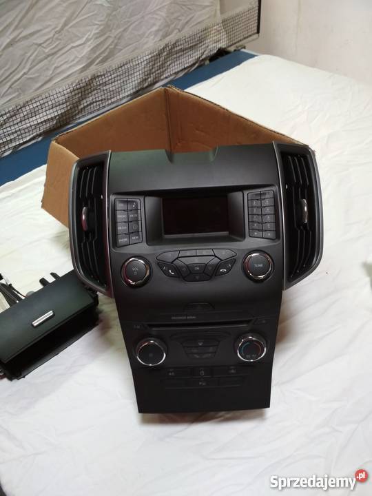 Wyświetlacz radio nawigacja Ford Edge 015018r
