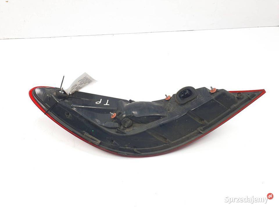 LAMPA PRAWA TYŁ MERCEDES CLS 400 W218 Lipno