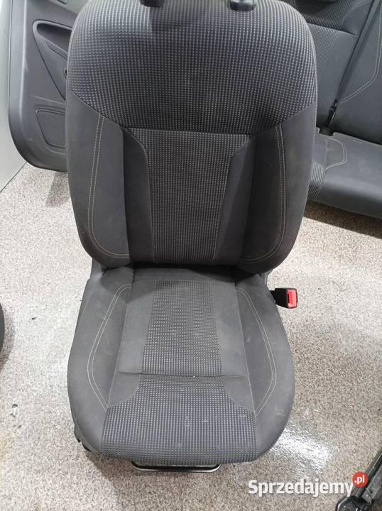 FOTELE GRZANE KANAPA BOCZKI 5D LIFT KOMPLET Ford