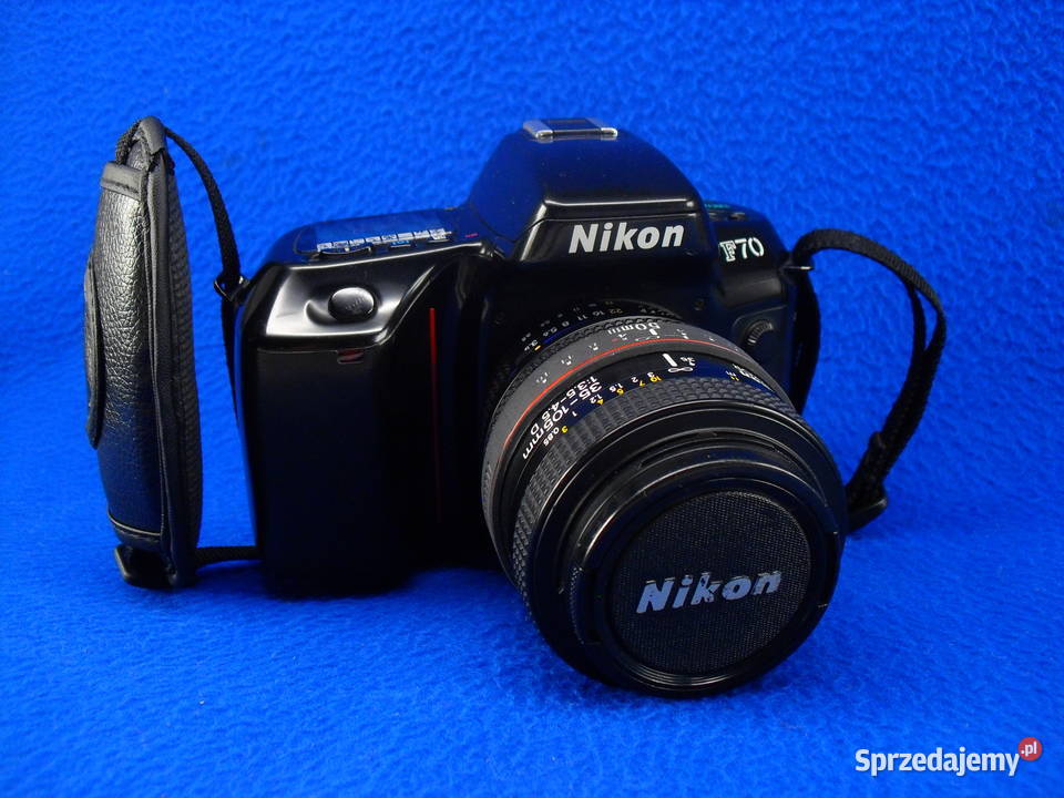 NIKON F70 z obiektywem i handgripem Bielawa