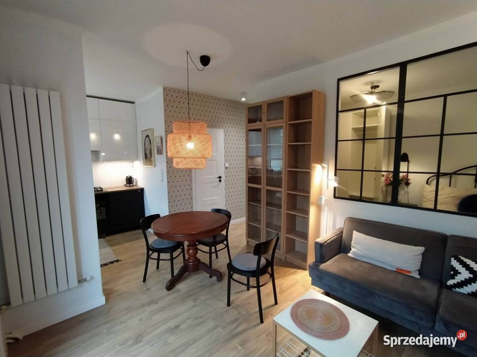 Urocze studio na Woli z wydzieloną sypialnią mazowieckie Warszawa