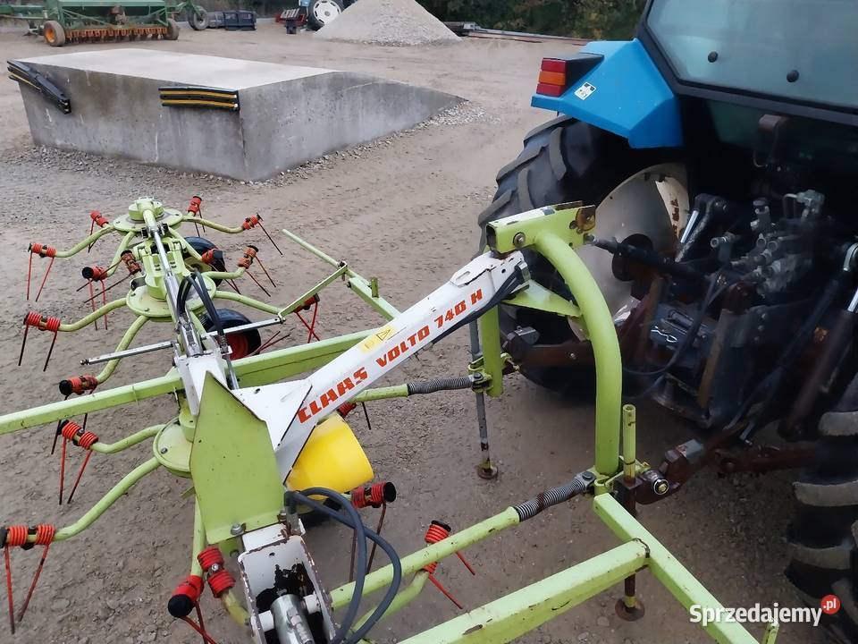 Przetrząsarka Claas Volto 740 Claas Zgrabiarki i przetrząsacze Bolesławiec