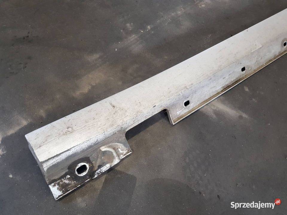 LISTWA BOCZNA LEWA PROGOWA MERCEDES E KLASA W212 Części samochodowe Lipno