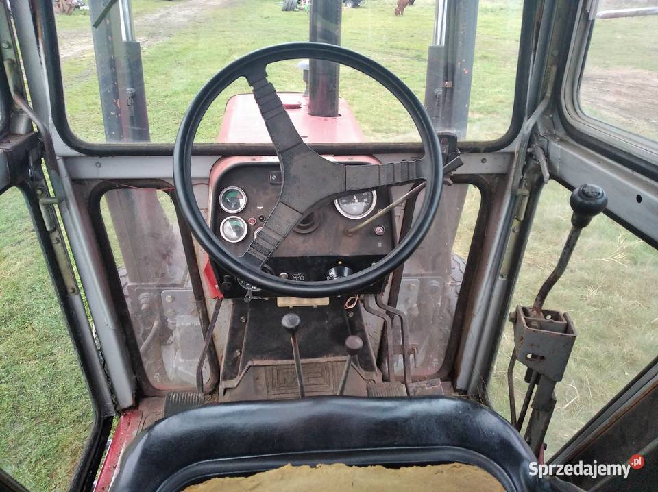 Massey Ferguson 565 Radom