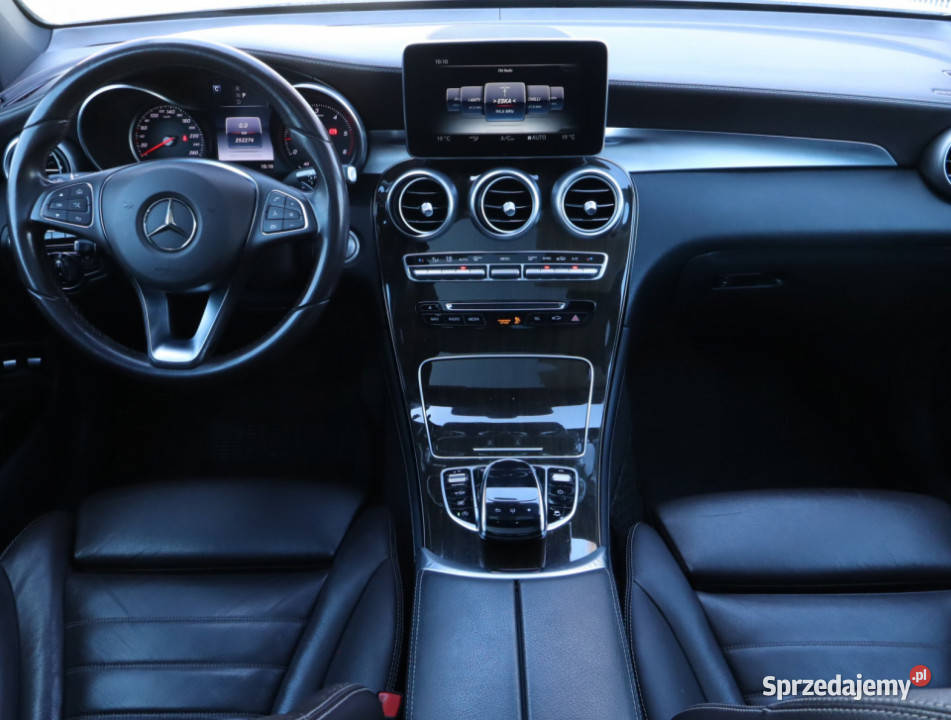 Mercedes GLC GLC 220 d 4MATIC biały