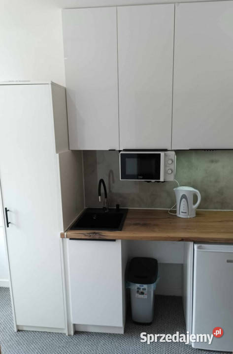 Cicha kawalerka Graniczna 4 centrum 14 piętro 1 Liczba pokoi 1