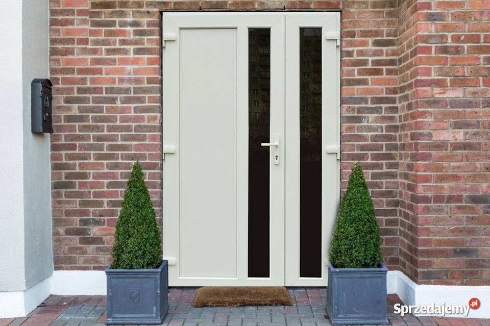 Ciepłe drzwi PCV 130x210 z dwoma szybami Drzwi zewnętrzne Toruń