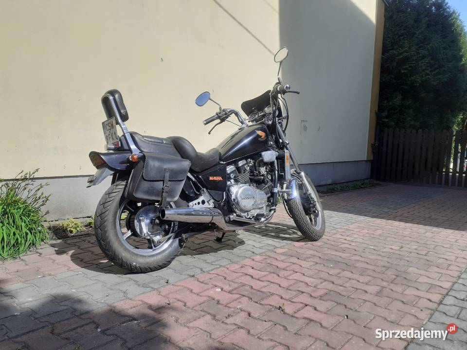 Honda vf 700 magna 1985 Piotrków Trybunalski