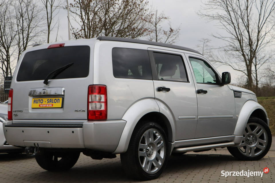 Dodge Nitro SKÓRA klima automat 4x4 hak czujnik zmierzchu Opole