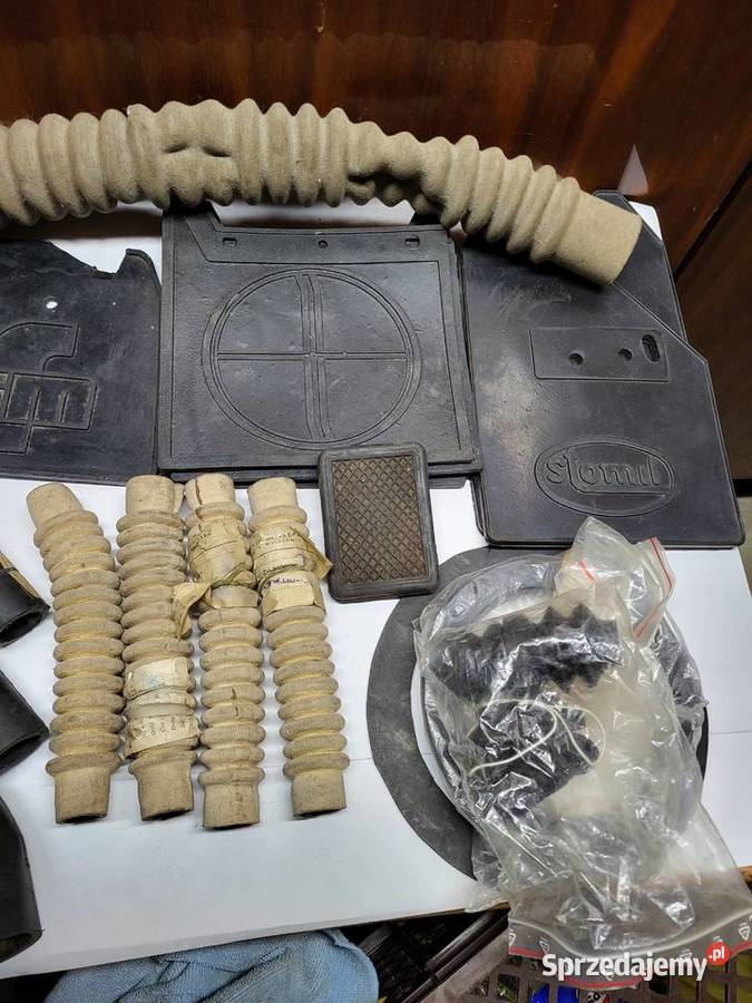 Syrena fabrycznie nowa rura gumowa pompy wody Chodzież