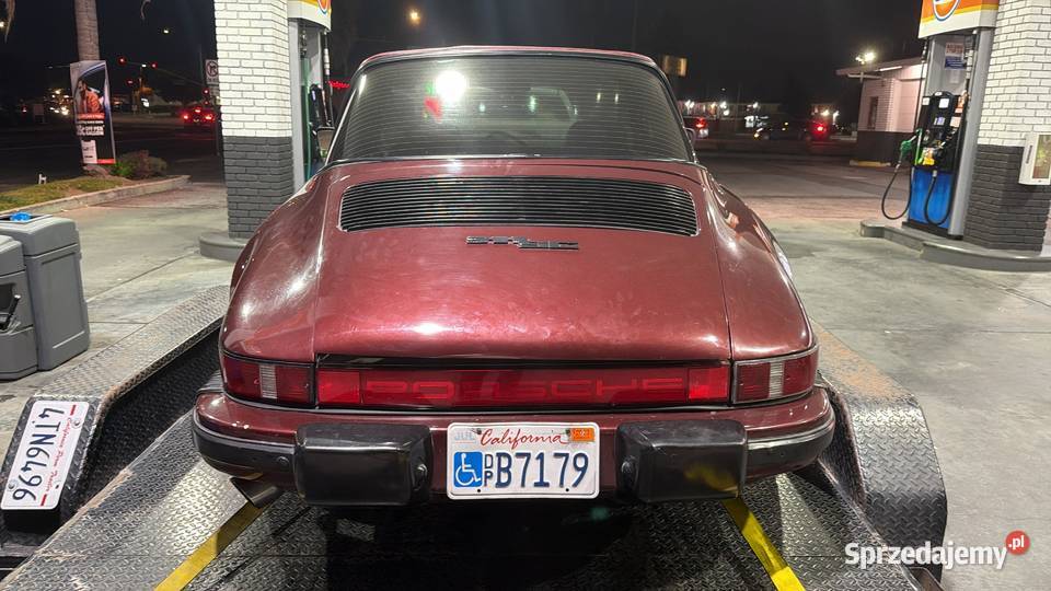 Porsche 911 30 SC Targa łódzkie Krajanka