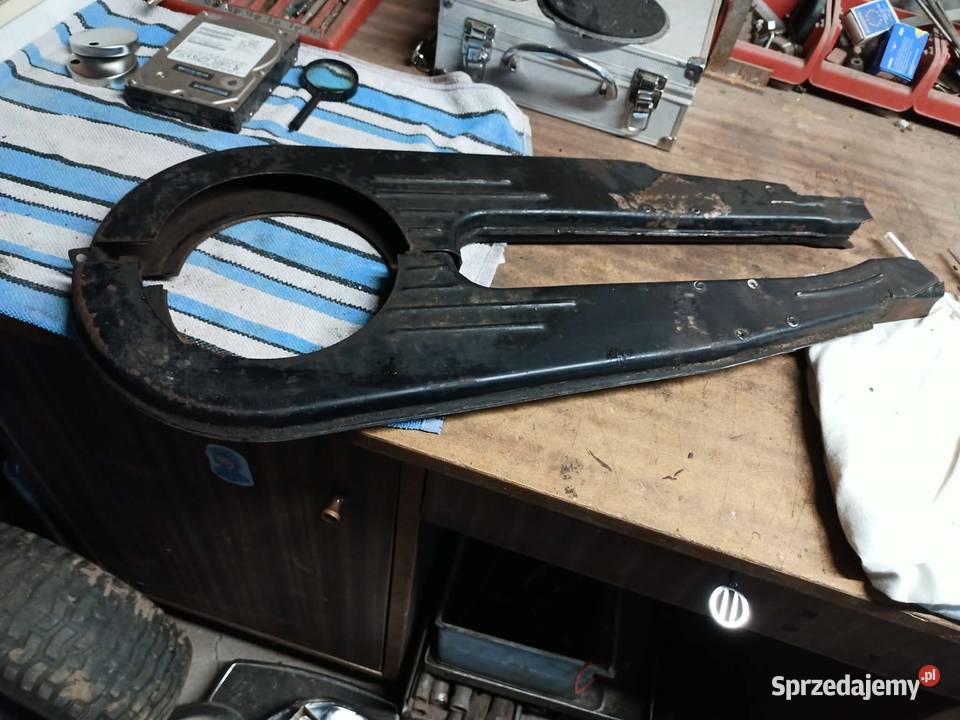 Części WSK WFM SHL Komar Osłona Łańcucha Jawa