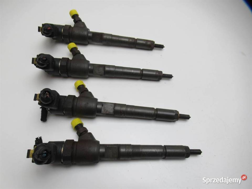 WTRYSKIWACZE LANCIA YPSILON 0445110322 13 105 osobowe Wtryskiwacze